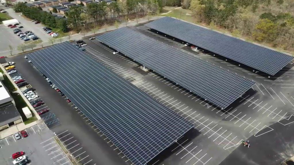 New Jersey Six Flags almost fully Powered by Solar Energy